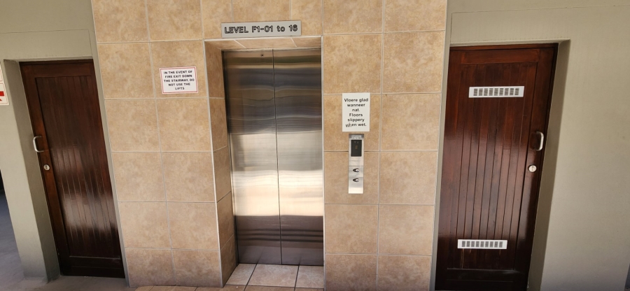 2 Bedroom Property for Sale in Hartenbos Central Western Cape